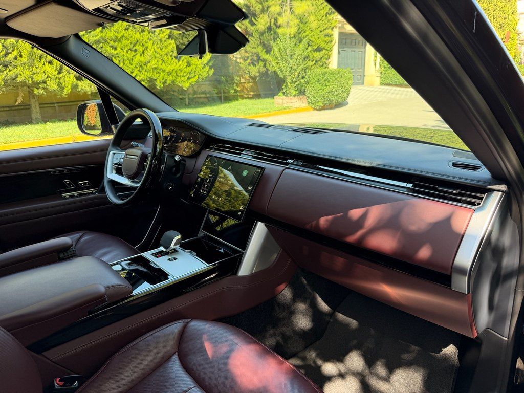 Land Rover Range Rover, 3.0 L, 2024 il, 57 000 km — Avtomobillər, Bakı (9)