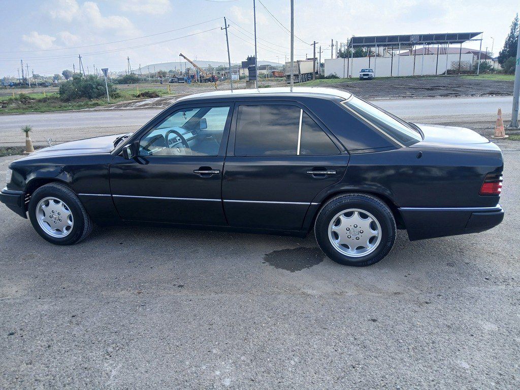 Mercedes 200 E, 2.0 L, 1992 il, 369 078 km — Avtomobillər, Şirvan (3)