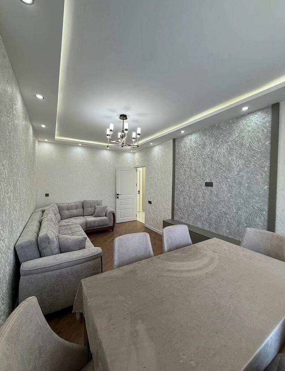 Satılır 3 otaqlı köhnə tikili 80 m² — Mənzil, Bakı (2)
