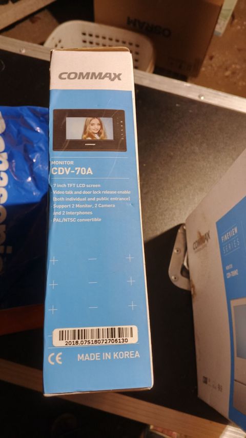 Commax CDV-70A video domofon monitoru - 7 düymlük TFT LCD ekran — Digah
