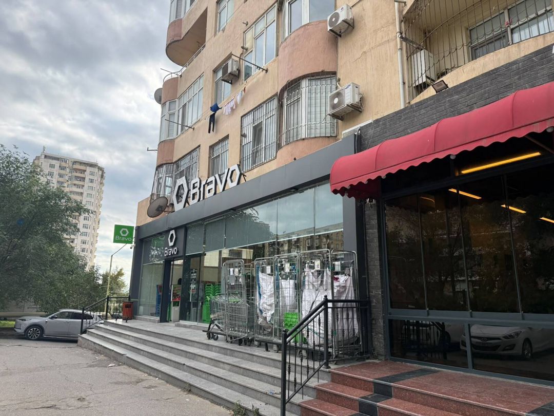 Satılır obyekt 350 m² — Əmlak, Bakı (3)