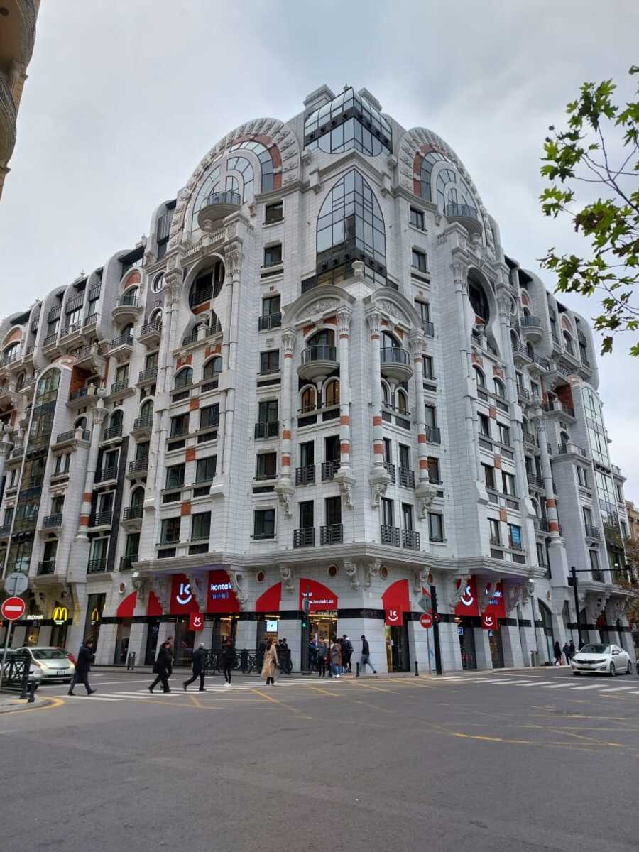 Satılır 4 otaqlı yeni tikili 258 m² — Mənzil, Bakı (3)