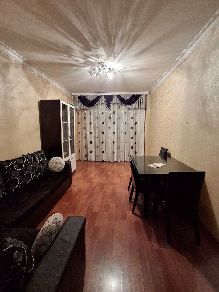 Satılır 2 otaqlı köhnə tikili 50 m² — Mənzil, Bakı (2)