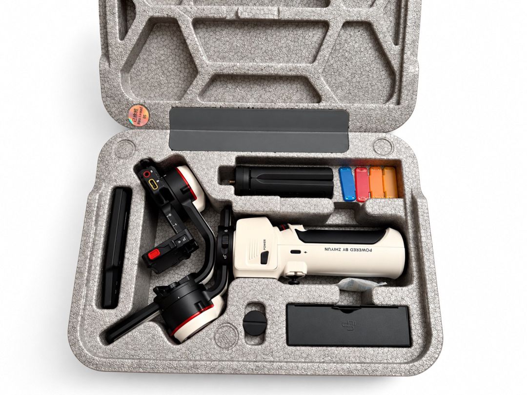 Zhiyun Crane M3 – 3-Axis Gimbal tənzimləyicisi — Foto və video texnikası, Bakı