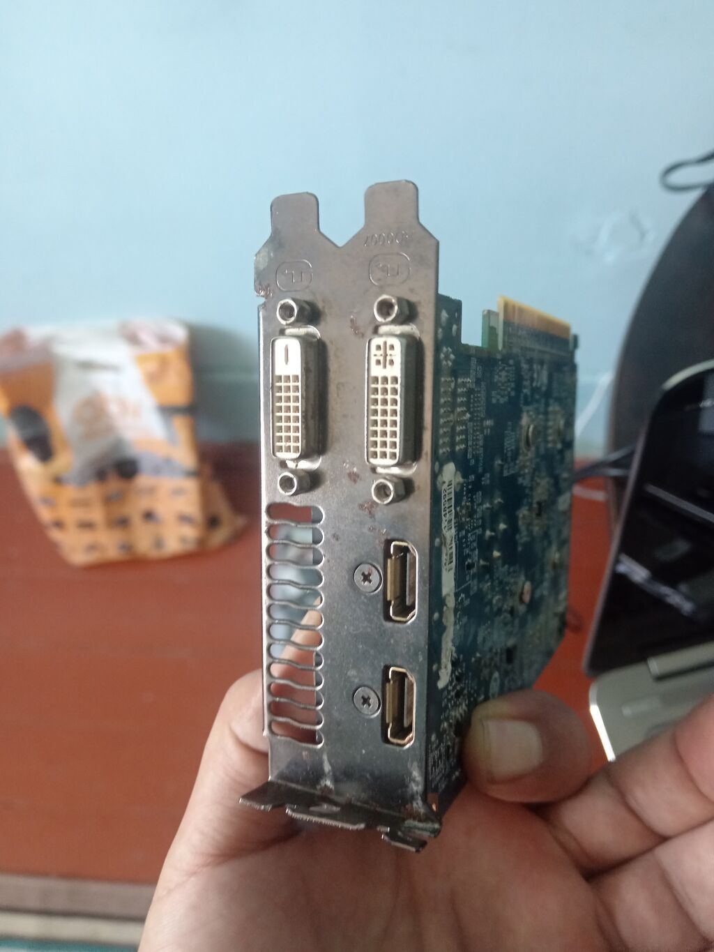 Gigabyte GeForce GTX 750 OC (GV-N750OC-1GI Rev:1.0) videokart - GPU — Qrafik kartlar, Bakı (3)
