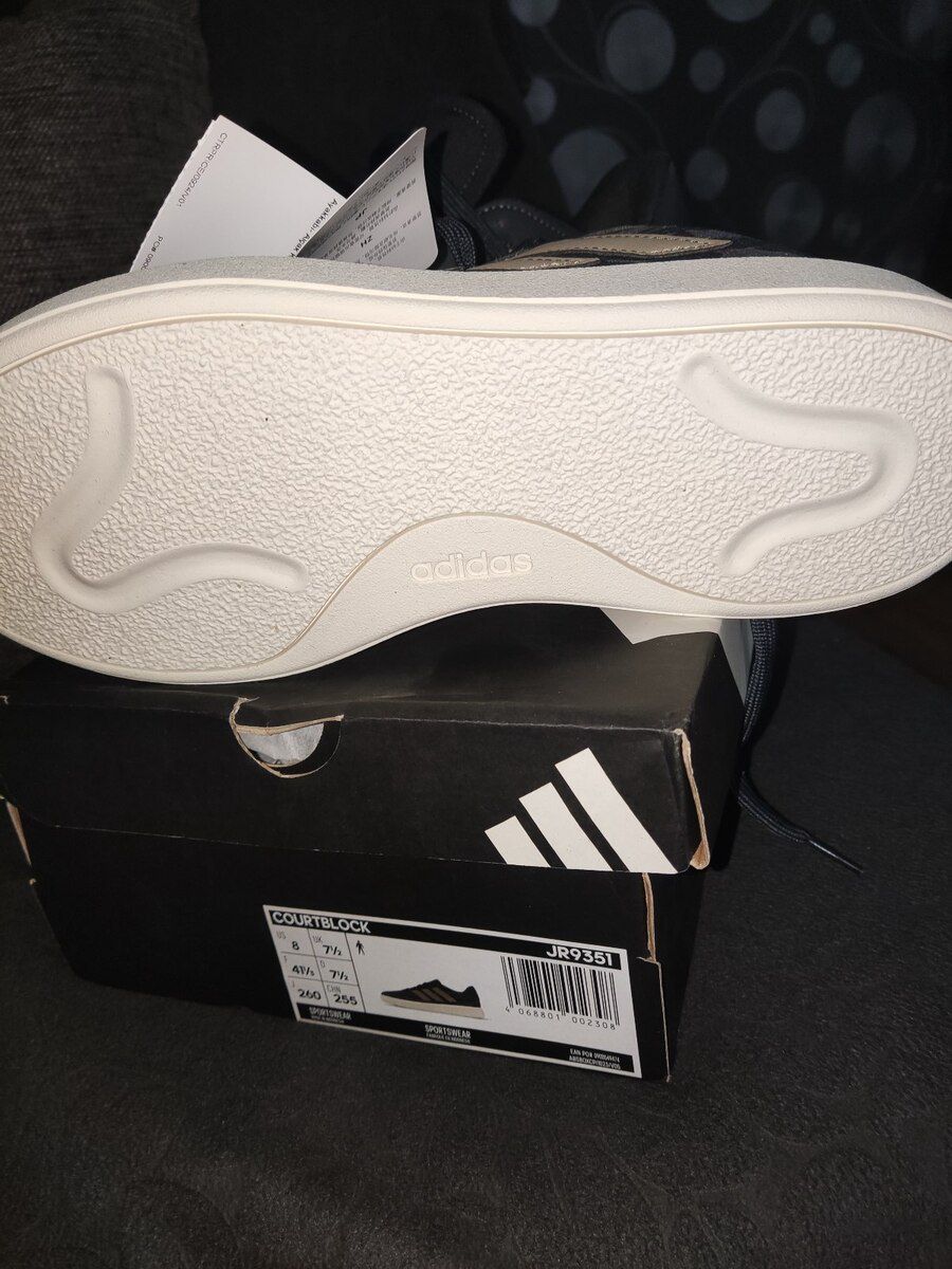 İdman ayaqqabısı Adidas Courtblock — Geyim, ayakkabı, aksesuarlar, Bakı (2)