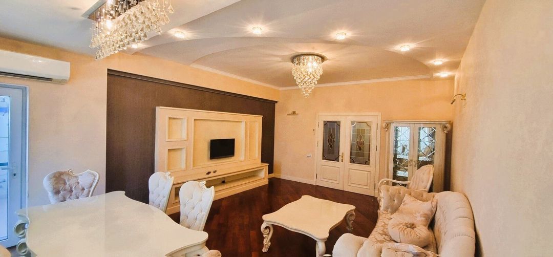 Satılır 3 otaqlı yeni tikili 140 m² — Mənzil, Bakı (2)