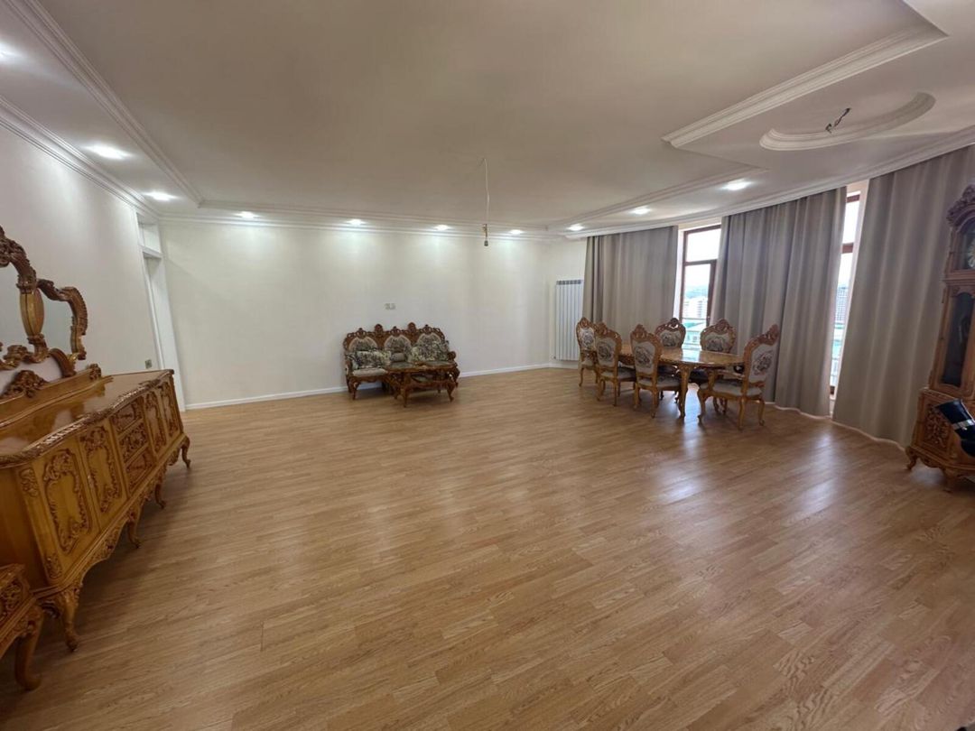 Satılır 4 otaqlı yeni tikili 229 m² — Mənzil, Bakı (6)