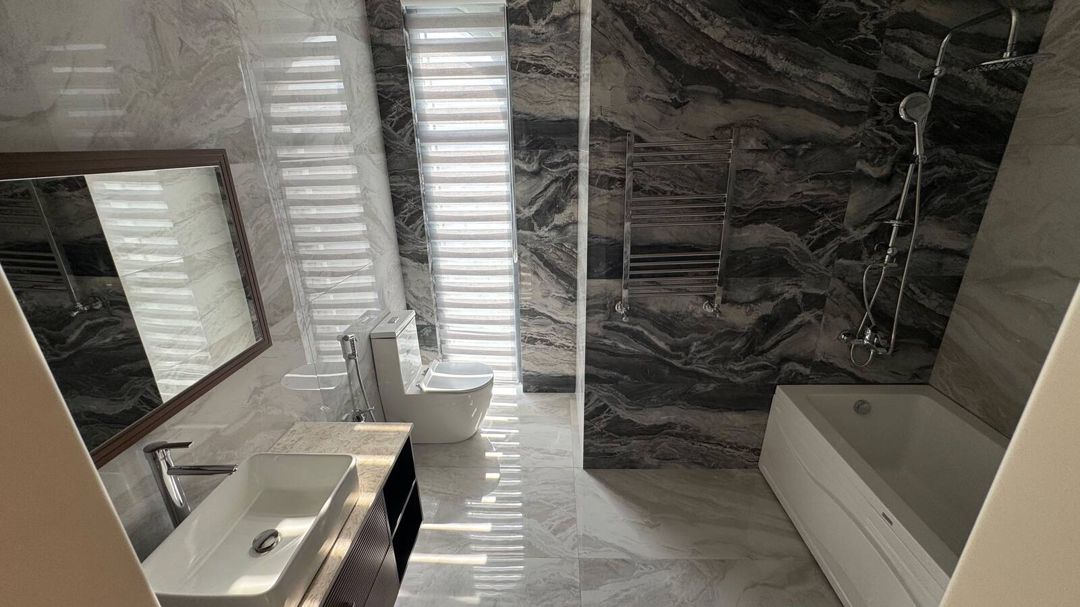 Satılır 6 otaqlı həyət evi/bağ evi 450 m² — Ev, villa, Bakı (12)