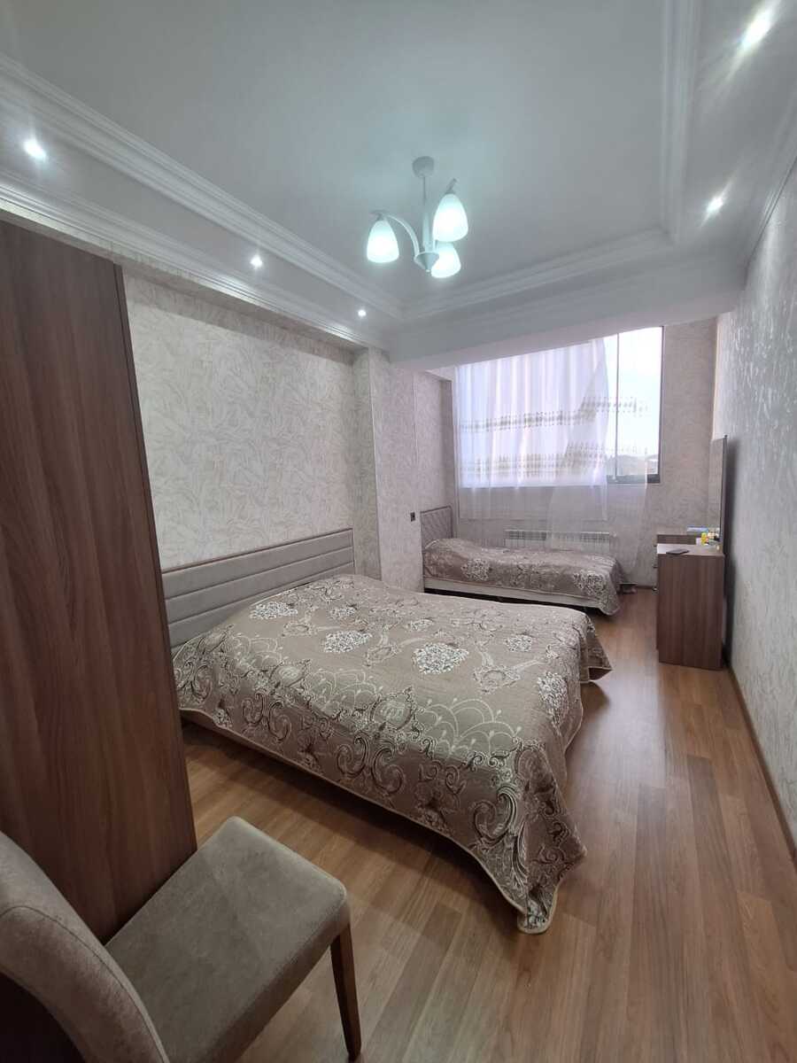 İcarəyə verilir 4 otaqlı yeni tikili 350 m² — Mənzil, Bakı (4)