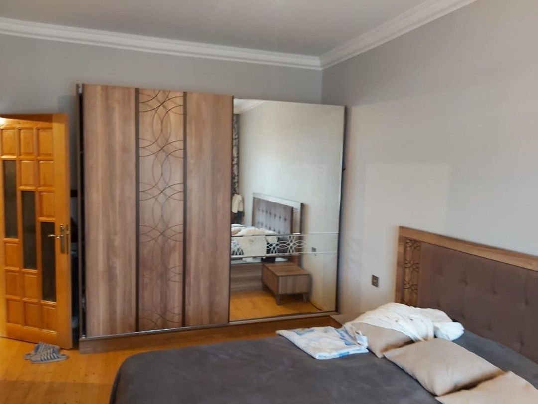 Satılır 4 otaqlı köhnə tikili 100 m² — Mənzil, Bakı (9)