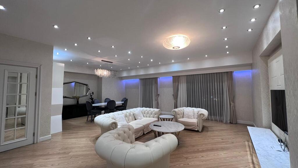 İcarəyə verilir 3 otaqlı yeni tikili 185 m² — Mənzil, Bakı (8)