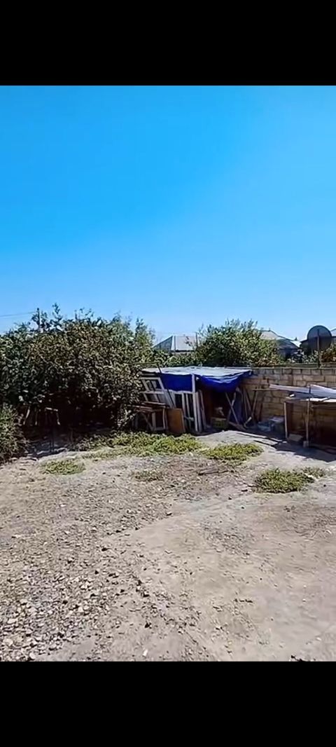 Satılır: həyət evi Nəsimi parkinin qarşısı yol qragi torpaq sahəsi 2 — Mingəçevir