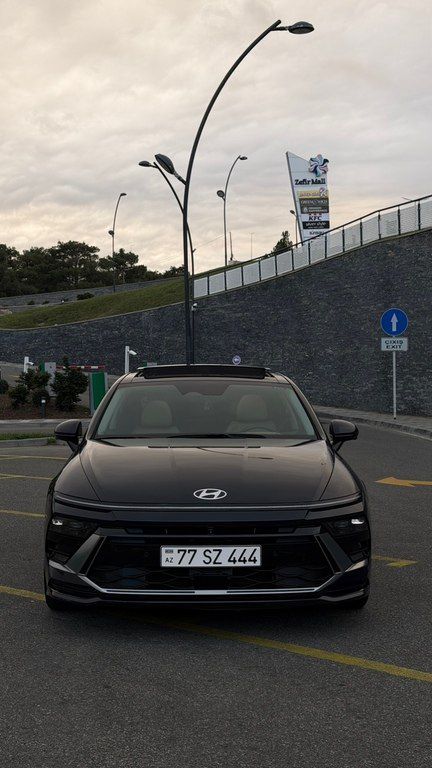 Hyundai Sonata, 2.0 L, 1.62 kWh, 2024 il, 107 000 km — Bakı