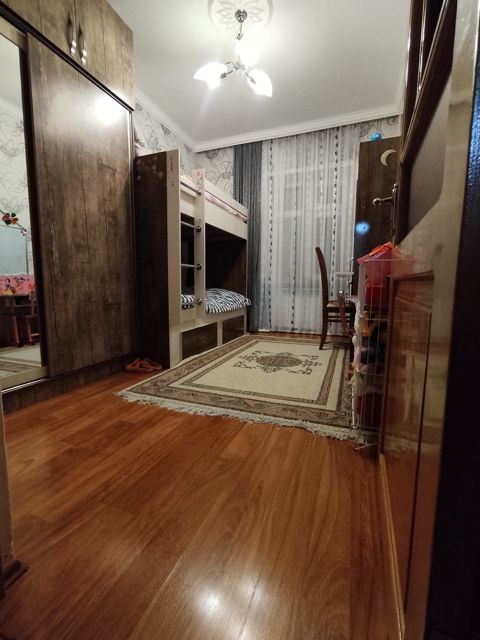 Satılır 5 otaqlı köhnə tikili 100 m² — 310 000 ₼ · Bakı · Mənzil Satılır 5 otaqlı köhnə tikili 100 m² — Bakı