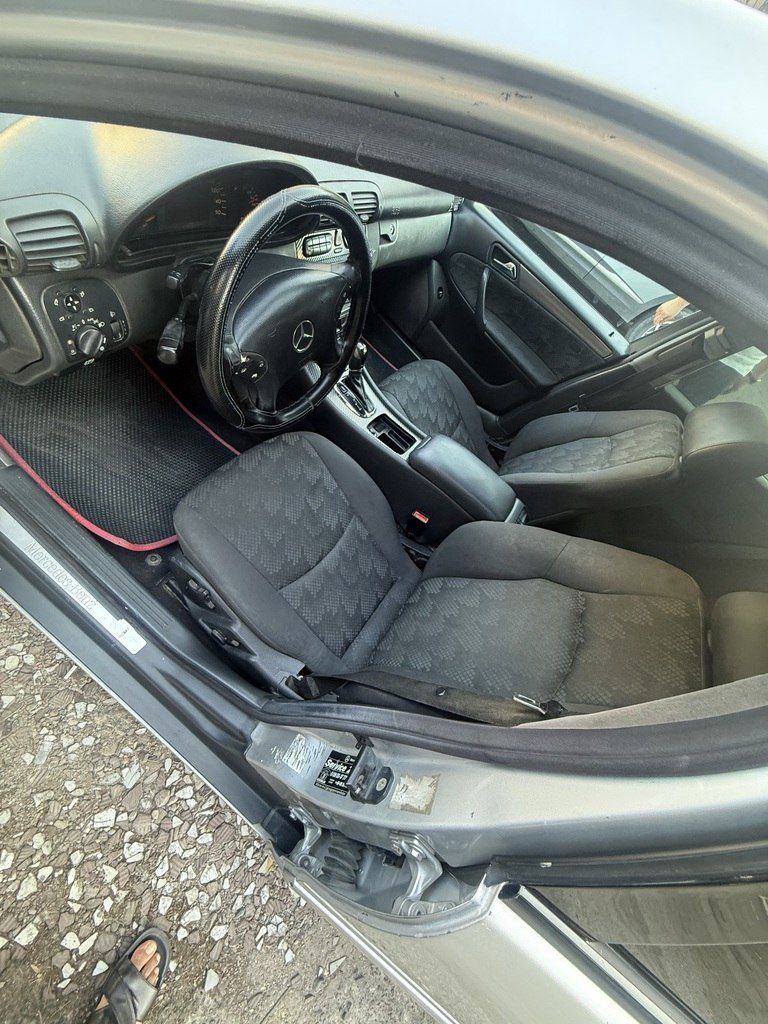 Mercedes C 200, 2.0 L, 2001 il, 245 450 km 77-TN-392 — Avtomobillər, Bakı (2)