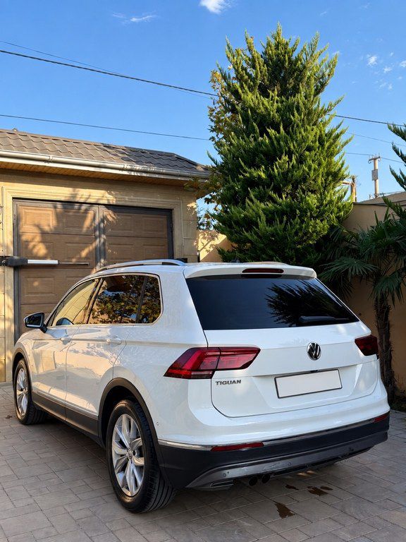 Volkswagen Tiguan, 1.5 L, 2019 il, 130 000 km — Avtomobillər, Bakı (4)
