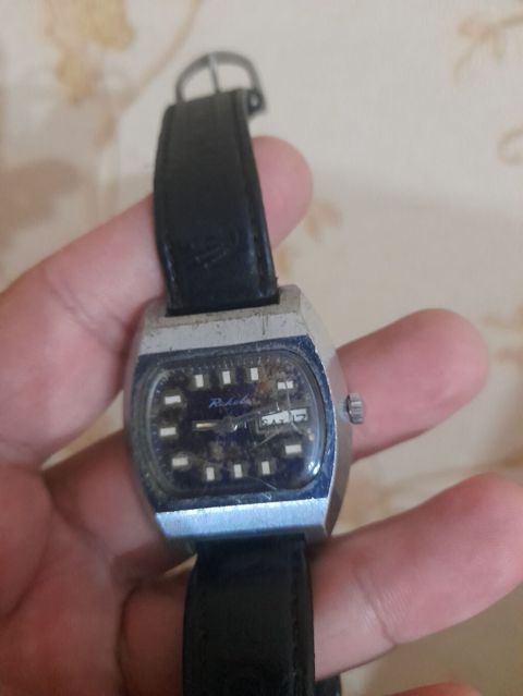 Retro qədimi saat Raketa işləkdir ciferblat temizlenmelidi — Bakı