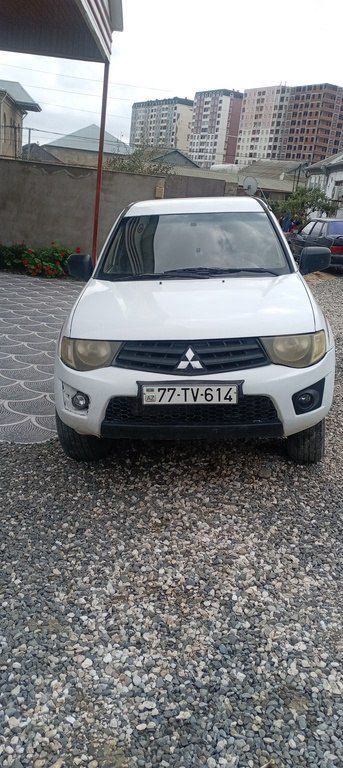 Mitsubishi L200, 2.5 L, 2011 il, 480 000 km 77-TV-614 — Avtomobillər, Bakı