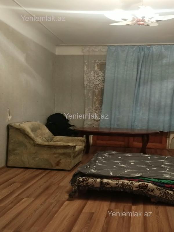 Satılır 3 otaqlı Bina evi menzil (Köhnə tikili), 72 m², 3-cü məhəllə — Mənzil, Sumqayıt (2)