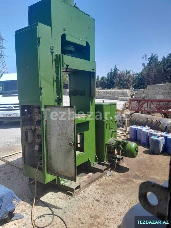 Press avadanılğı — Biznes və avadanlıq, Bakı (2)
