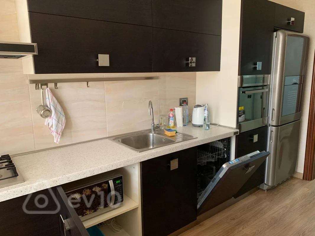 2 otaqlı mənzil, 95 m², Sabit Orucov küçəsi — kirayə — Mənzil, Bakı (9)