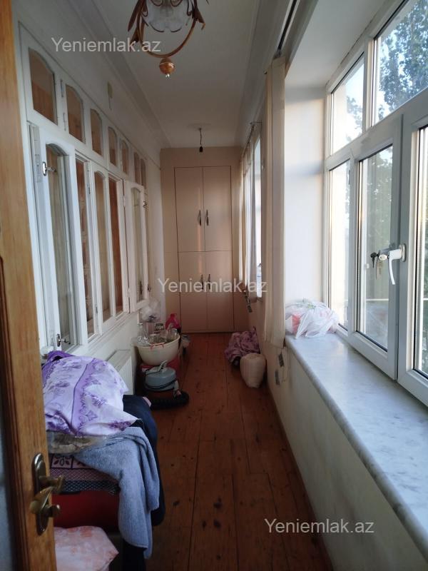 Satılır 5 otaqlı Bina evi menzil (Köhnə tikili), 100 m², 11-ci mikrorayon — Mənzil, Sumqayıt (11)