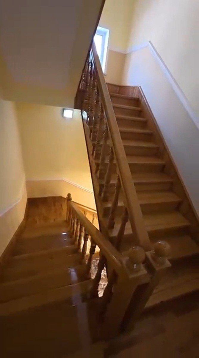 Satılır 12 otaqlı həyət evi/bağ evi 750 m² — Ev, villa, Bakı (5)