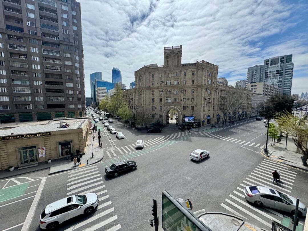 İcarəyə verilir 3 otaqlı ofis 118 m² — Ofis, Bakı (2)