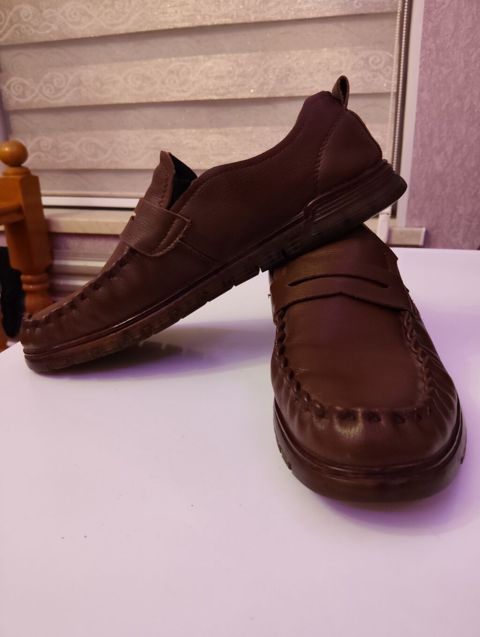 Kişi mokasinləri – qəhvəyi rəng - Model: slip-on mokasin, klassik — ceyhun