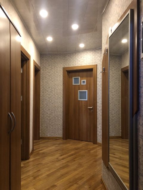 İcarəyə verilir 3 otaqlı köhnə tikili 70 m² — 1 100 ₼ · Bakı · Mənzil İcarəyə verilir 3 otaqlı köhnə tikili 70 m² — Bakı