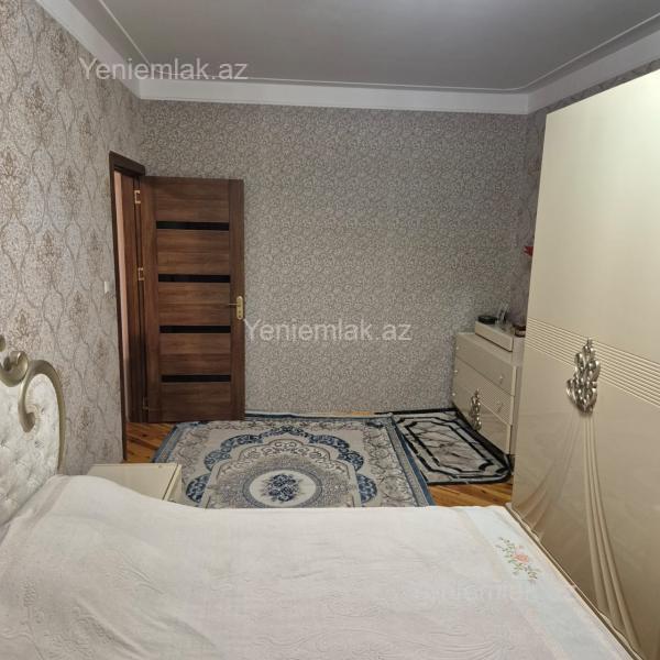 Satılır 5 otaqlı Bina evi menzil (Köhnə tikili), 96 m², 10-cu mikrorayon — Mənzil, Sumqayıt (8)