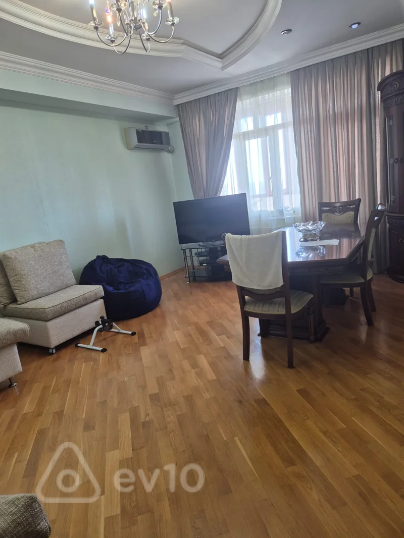 3 otaqlı mənzil, 120 m², Mir Cəlal küçəsi — Mənzil, Bakı (3)