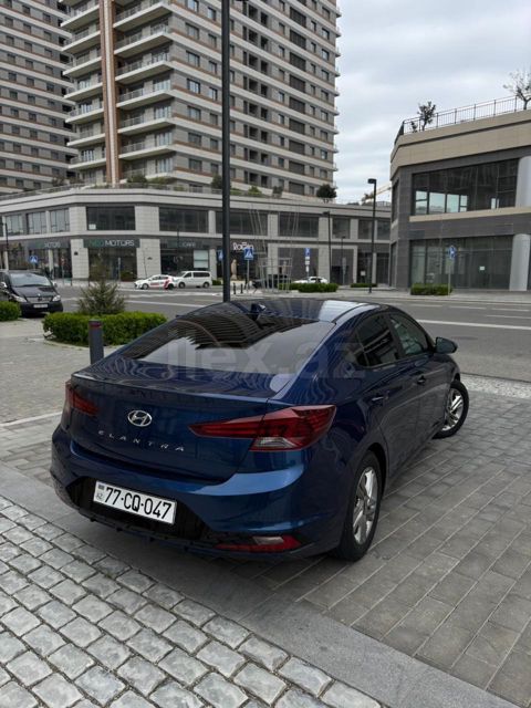 2019 Hyundai Elantra, 2.0 L, 2019, 114,000 km — 22 800 ₼ · Bakı · Avtomobillər 2019 Hyundai Elantra, 2.0 L, 2019, 114,000 km — Bakı