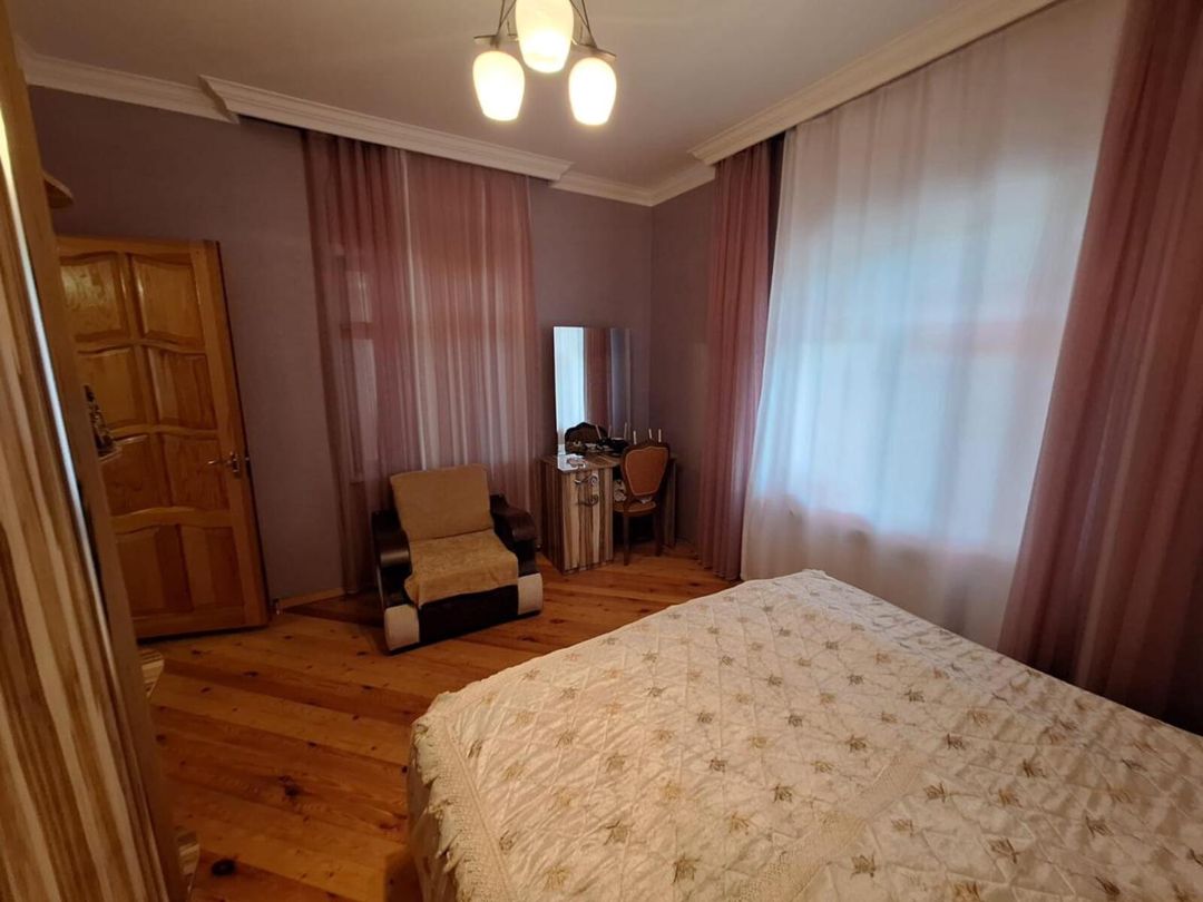 Satılır 5 otaqlı həyət evi/bağ evi 290 m² — Ev, villa, Bakı (5)
