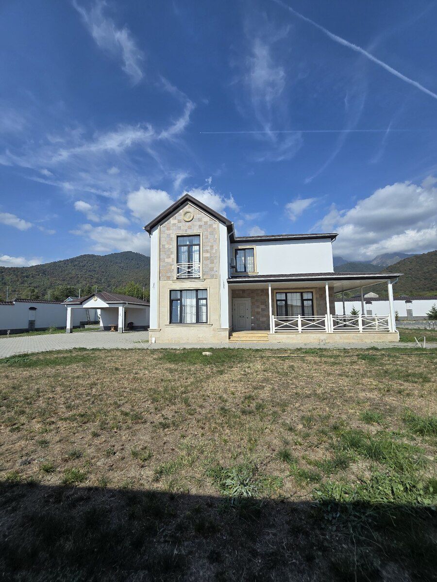 Villa, Qəbələ r — Ev, villa, Qəbələ (3)
