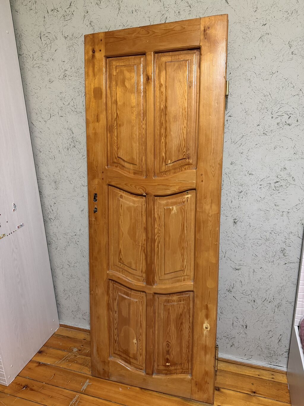 İşlənmiş Otaq qapısı Ünvandan götürmə — Pəncərələr, qapılar, balkonlar, Bakı (4)
