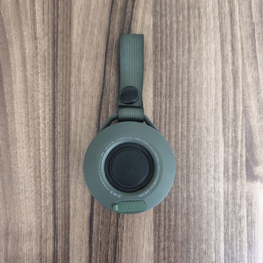 Daşına bilən mini Bluetooth dinamiki - Kompakt dairəvi dizayn, möhkəm — Dinamiklər və akustik sistemlər, Bakı (2)
