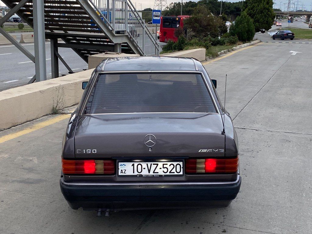 Mercedes 190, 2.0 L, 1990 il, 275 000 km 10-VZ-520 — Avtomobillər, Bakı (9)