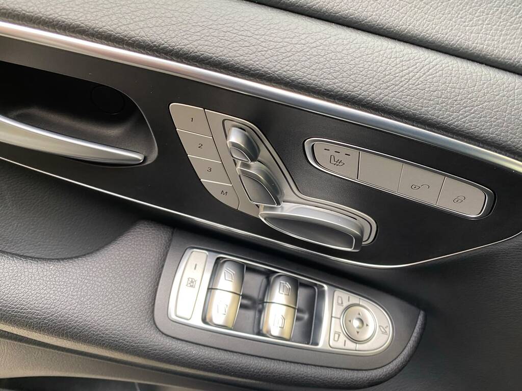 Mercedes V 300, 2.0 L, 2020 il, 155 500 km — Avtomobillər, Bakı (8)