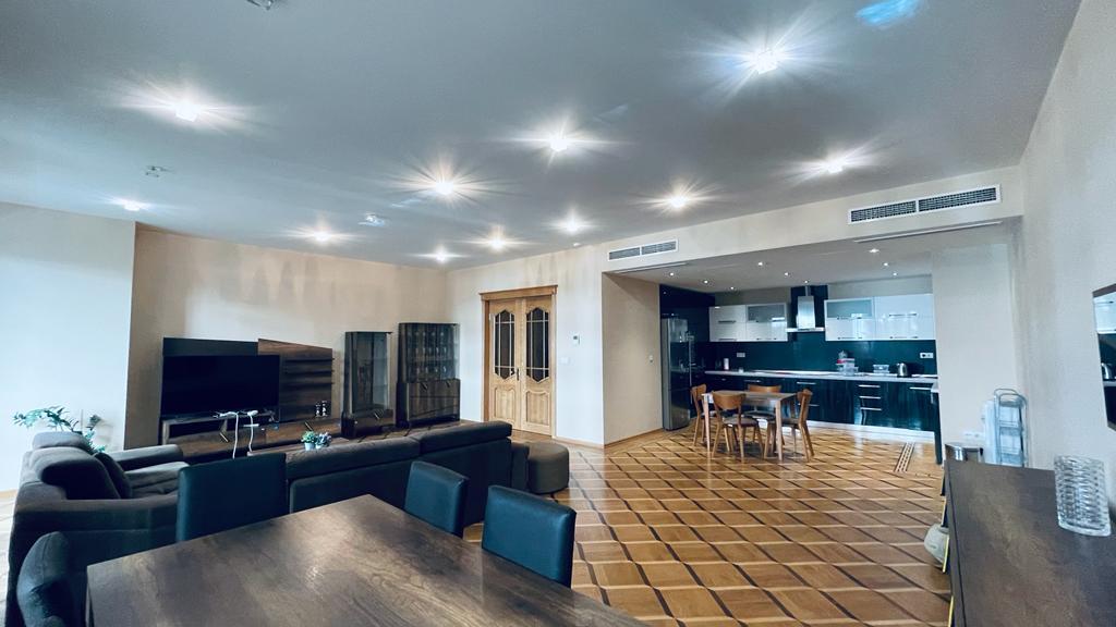 İcarəyə verilir 3 otaqlı yeni tikili 180 m² — Mənzil, Bakı (4)