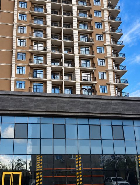 Satılır 4 otaqlı yeni tikili 181.2 m² — Bakı