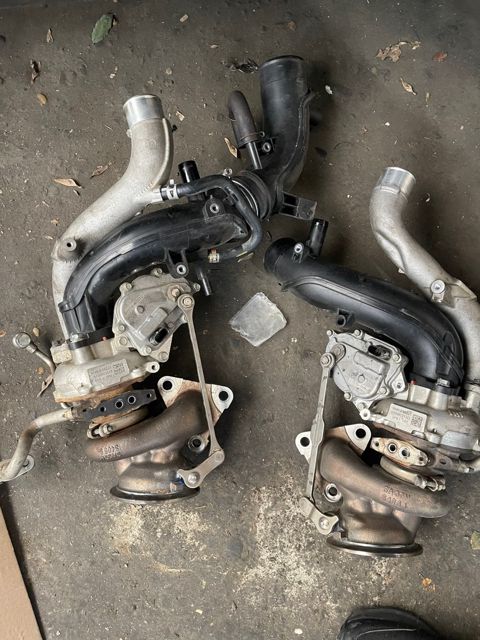 Toyota Land Cruiser turbosu — 1 400 ₼ · Bakı · Ehtiyat hissələri və aksesuarlar Toyota Land Cruiser turbosu — Bakı