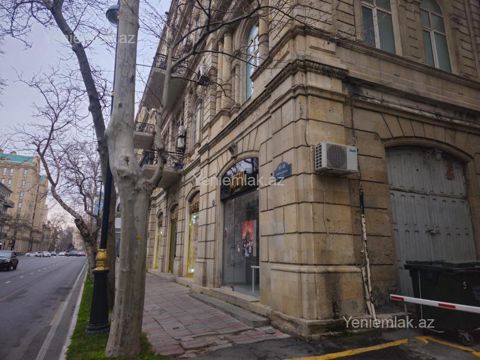 Kirayə 3 otaqlı Obyekt, 65 m², Səbail rayonu — Bakı
