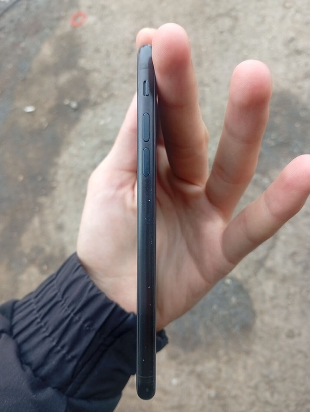 IPhone SE 2020, 64 GB, Qara, Barmaq izi, Simsiz şarj — Apple iPhone, Xaçmaz (5)
