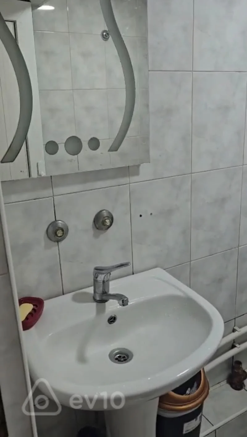 3 otaqlı mənzil, 75 m², Cəmşid Naxcıvanski — kirayə — Mənzil, Bakı (10)