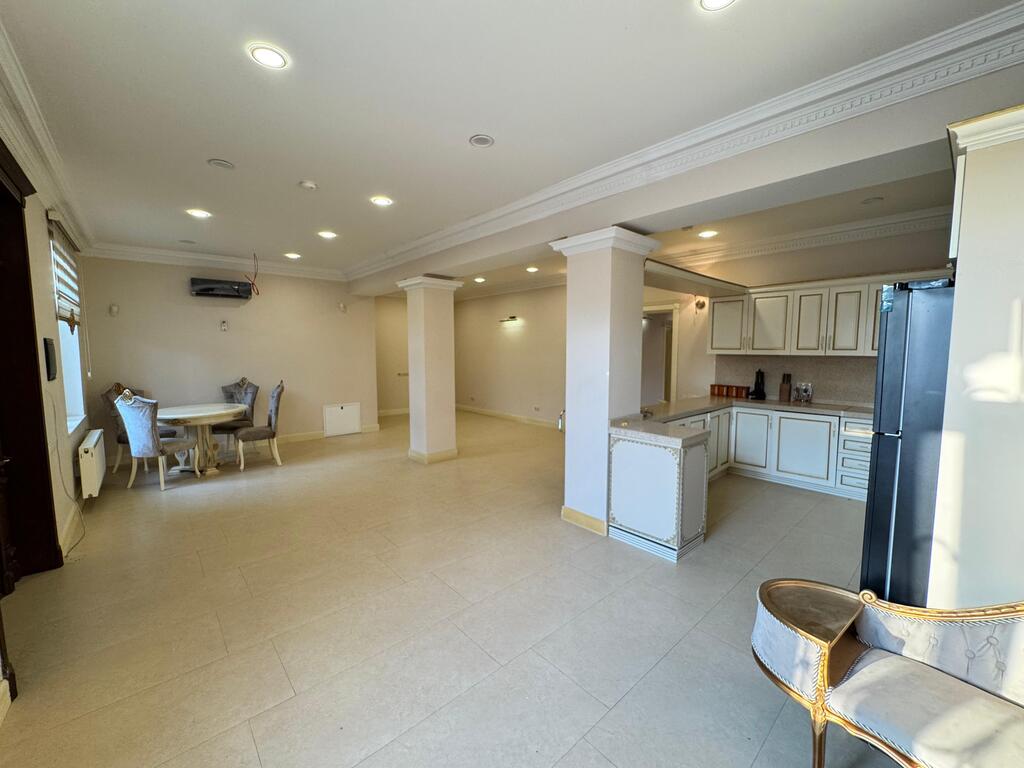 Satılır 7 otaqlı həyət evi/bağ evi 500 m² — Ev, villa, Bakı (3)