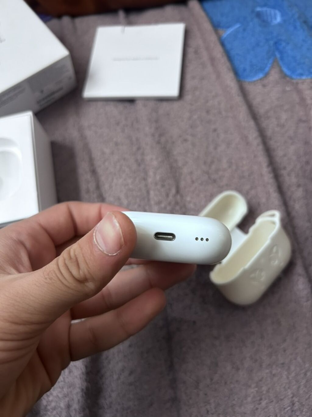 Airpods pro 2 type c model noqte cizigsiz tam ideal shekilde demek — Qulaqcıqlar, Bakı (6)