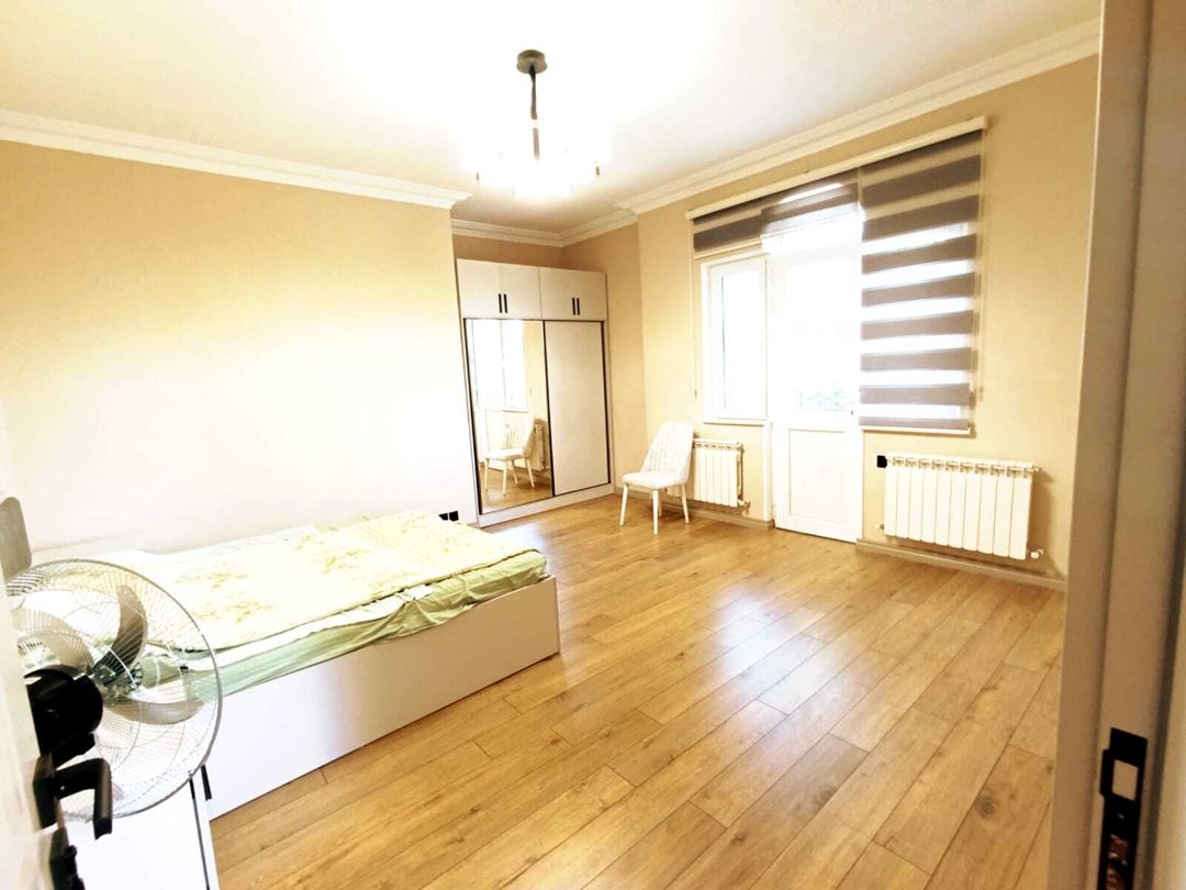 Satılır 6 otaqlı həyət evi/bağ evi 350 m² — Ev, villa, Bakı (11)