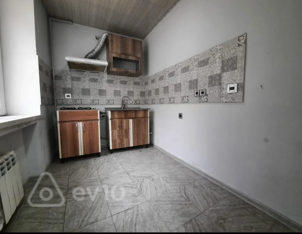 1 otaqlı mənzil, 40 m², Nizami rayonu Neftciler metrosu R Rustemov kucesi — kirayə — Mənzil, Bakı (2)